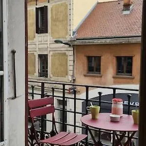  Appartement Hyper Centre Et Bord Du